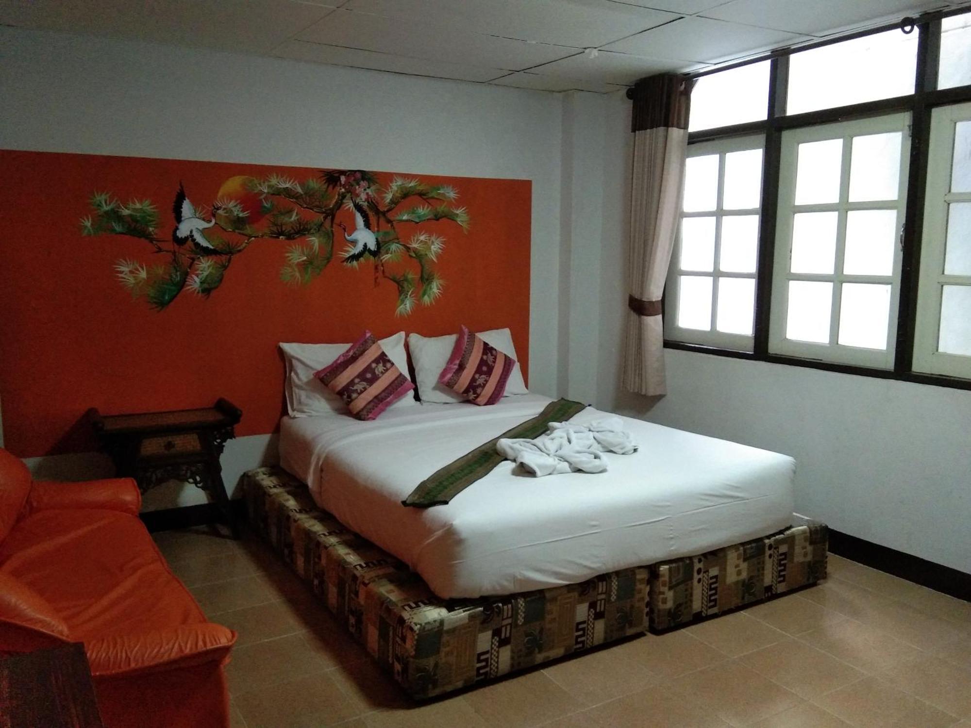 Born Guest House Chiang Mai Dış mekan fotoğraf